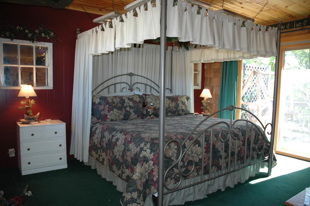 Lazy Cloud Bed and Breakfast Williams Bay Exteriör bild