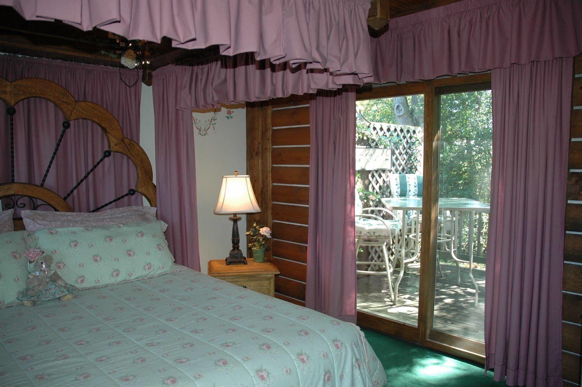 Lazy Cloud Bed and Breakfast Williams Bay Exteriör bild