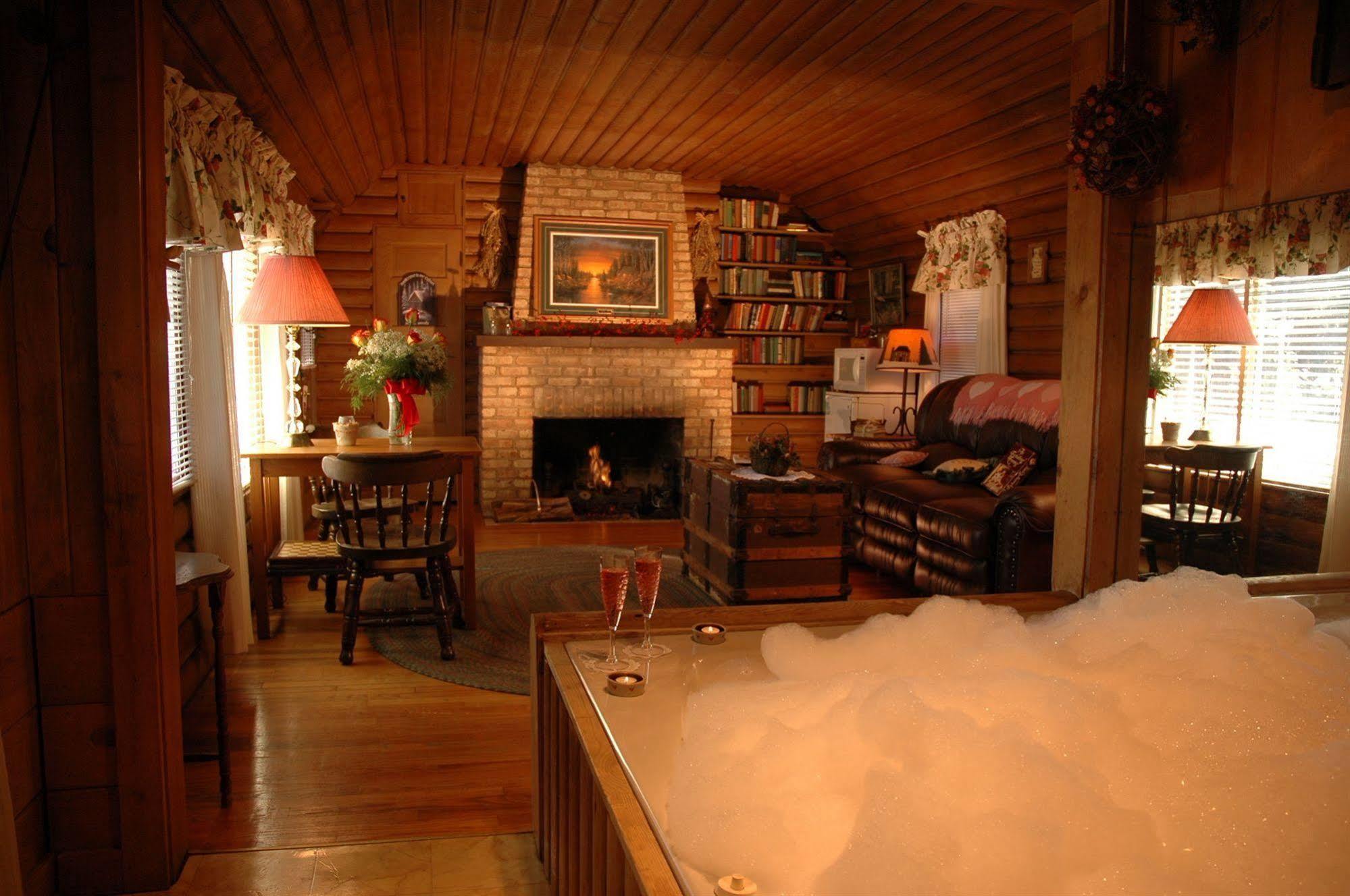 Lazy Cloud Bed and Breakfast Williams Bay Exteriör bild